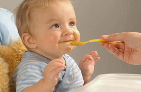 Кушать подано или Что надо знать родителям о введении прикорма