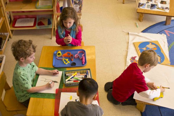 What is Montessori method? Principles, materials